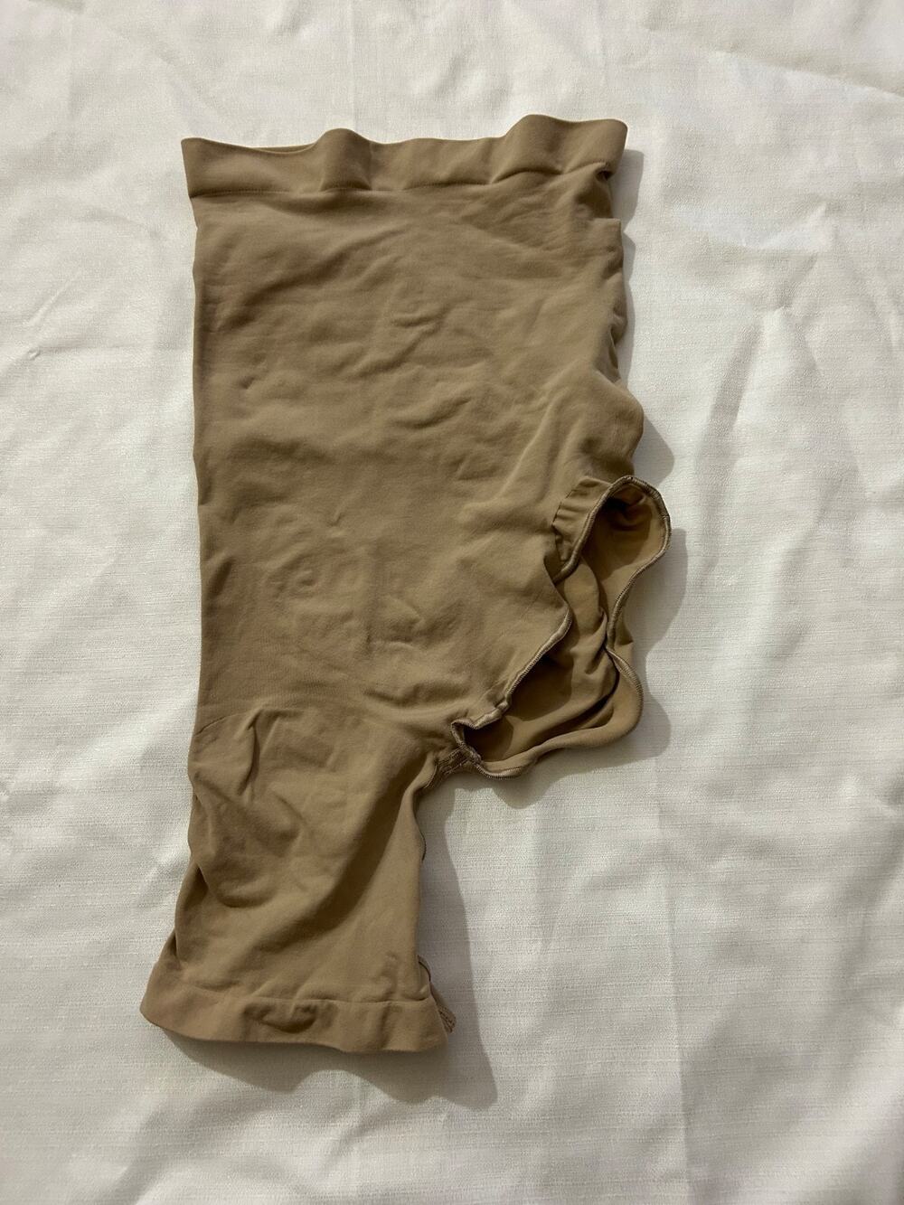Skims NWOT Seamless High Waisted Shapewear Clay Color Size Large